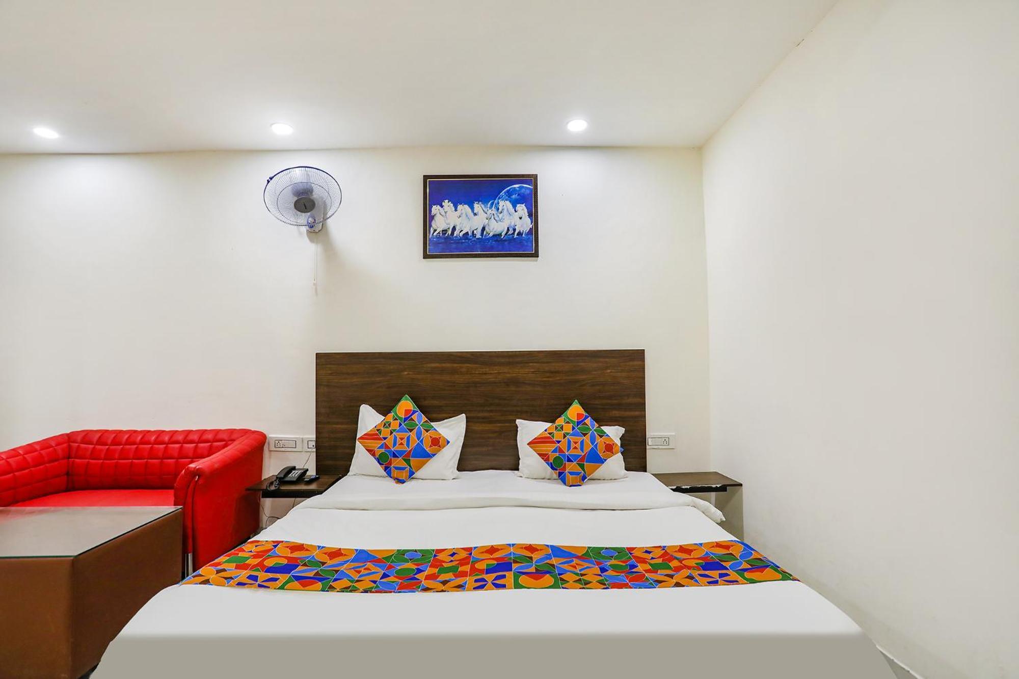 Fabhotel Kinsfolk Ghaziabad Exterior foto
